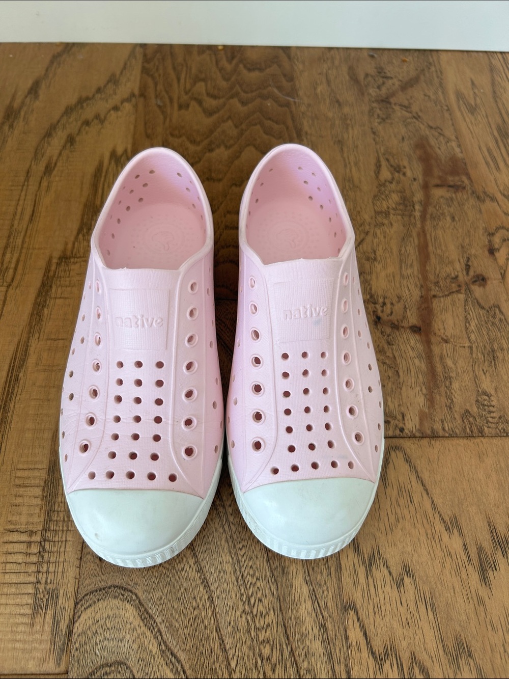 Native Jefferson Kids Slip-On Water Shoes in Pink with White Toe